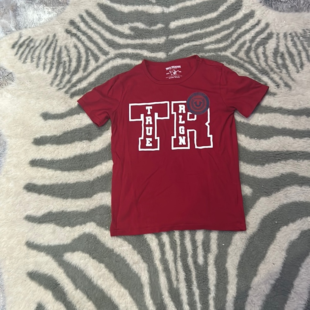 Red True Religion T-Shirt Boys XL